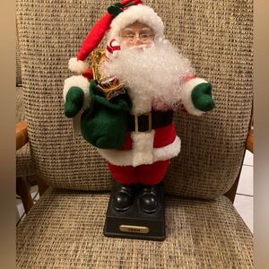 VTG Holiday Creations 16" Musical Animated Santa Claus 1994 Holiday Figure Decor